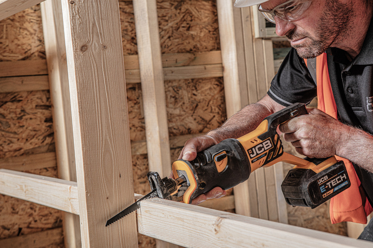 JCB 12 PIECE RECIPROCATING SAW BLADE SET | JCB-PTA-12RS - Lifestyle 2